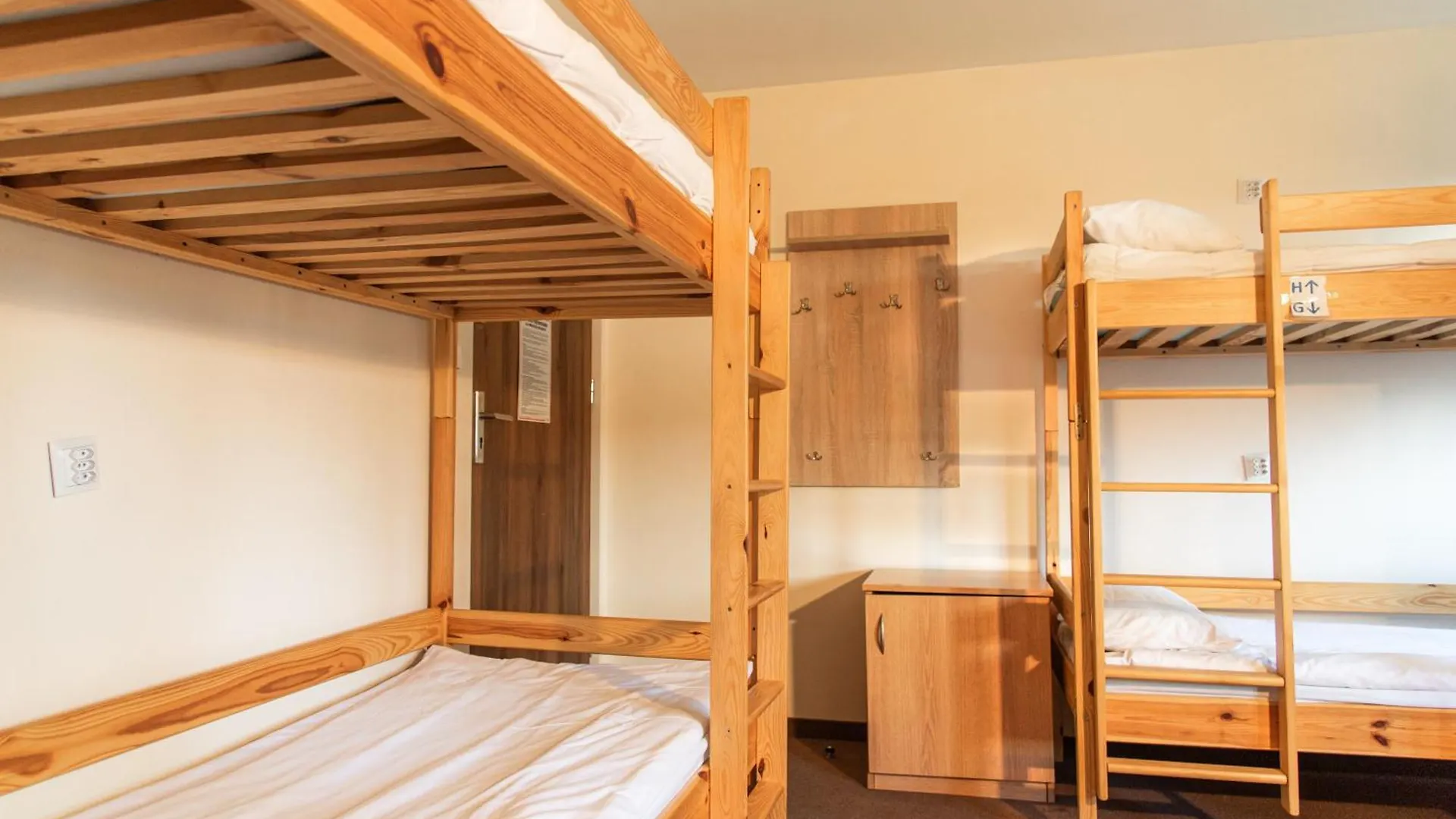 Luxhostel24 Varsovia 0*,  Polonia
