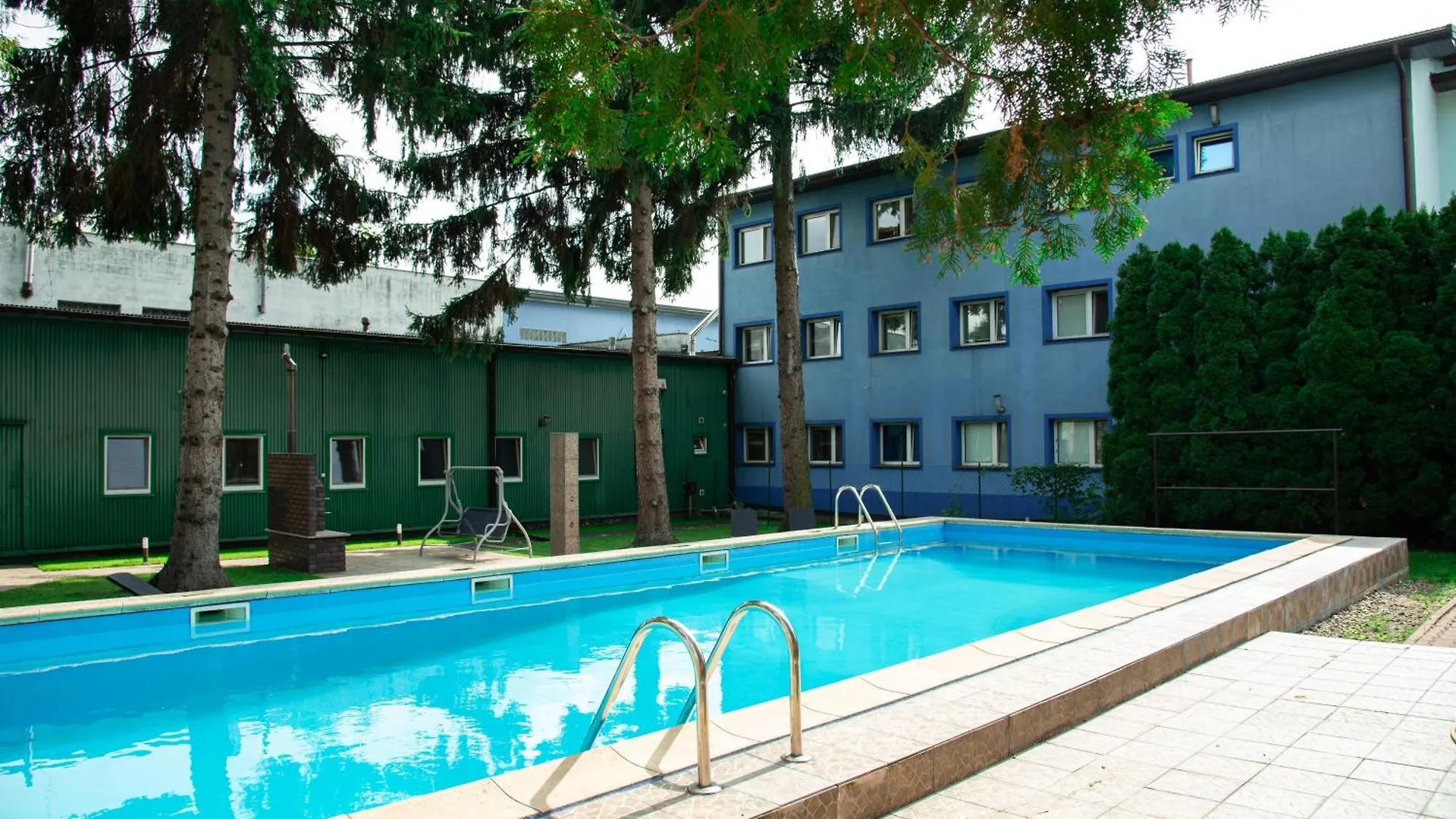 Luxhostel24 Warszawa 0*,  Polen